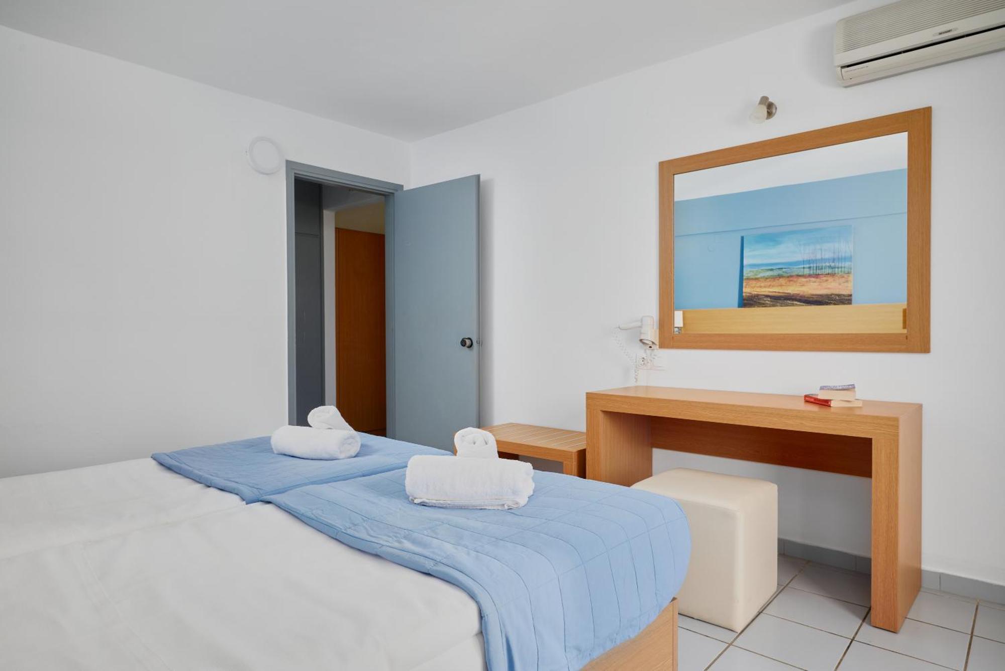 Acropolis Apartments Hersonissos  Exterior foto