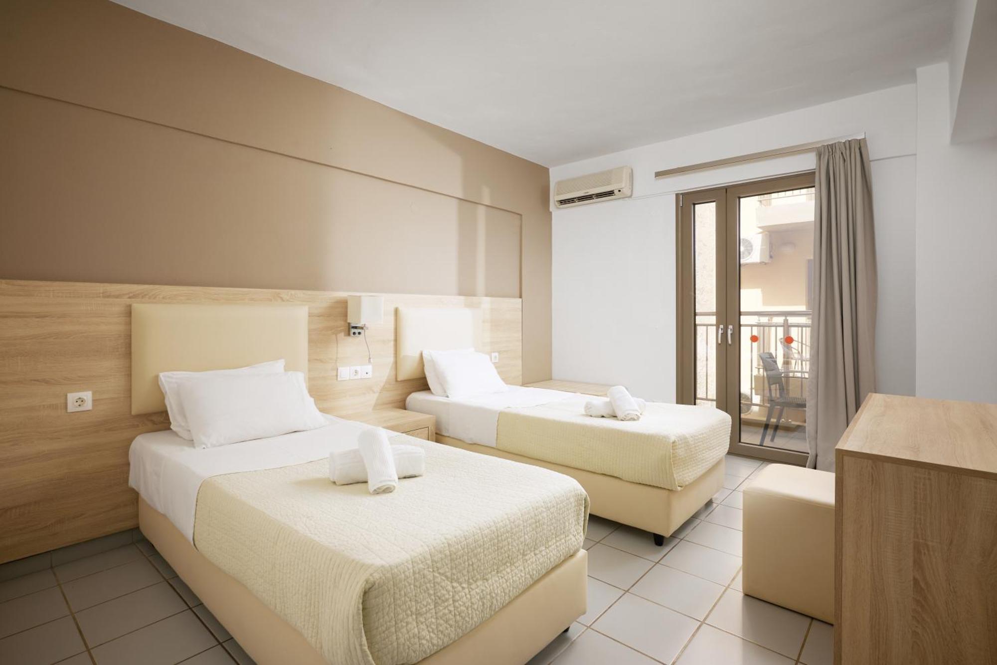 Acropolis Apartments Hersonissos  Exterior foto